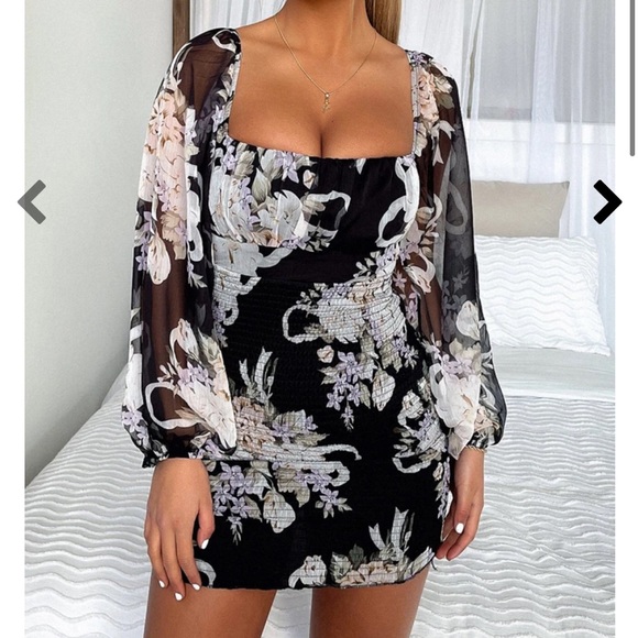 Black Floral Bodycon Dress - Picture 1 of 2